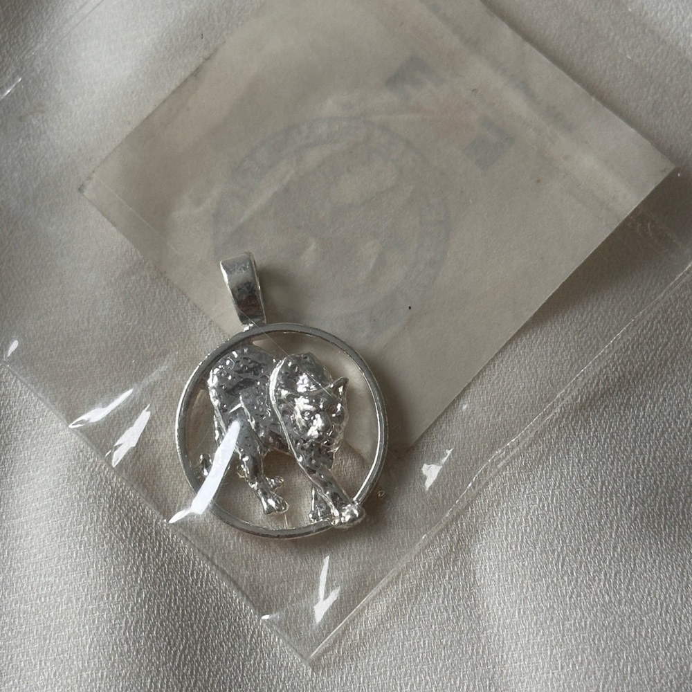 Jaguar Pendant